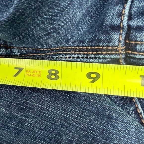 MAURICES Women’s Blue Jeans Medium (9/11) Long Distressed Mid-Rise Medium Wash - Picture 11 of 13